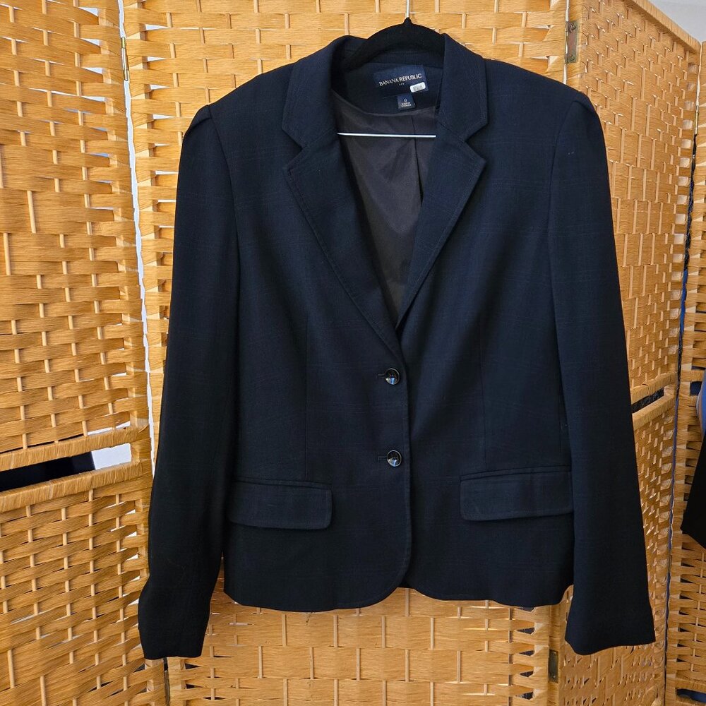 Banna Republic Black Blazer
